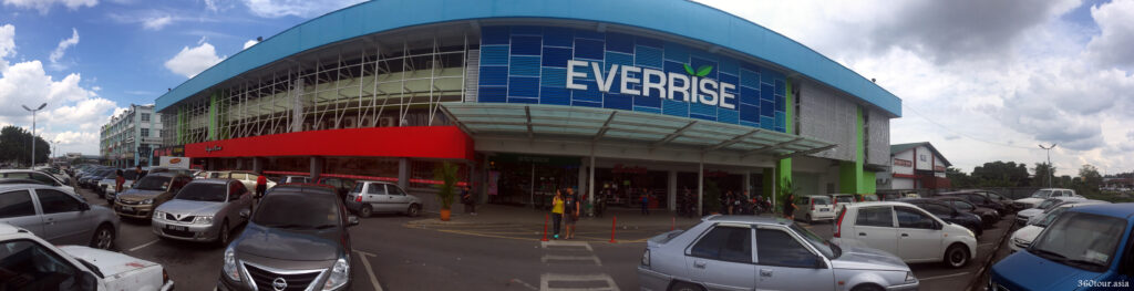 The Panoramic View of Everrise Mall.
