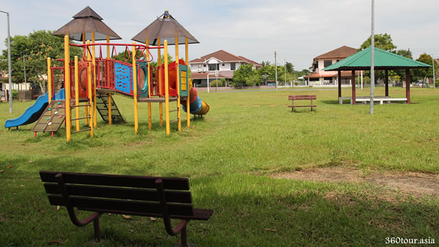 PokéStop: Wawasan Park at Arang Road, Kuching