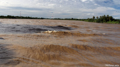After the first tidal bore wave, the river become rough.