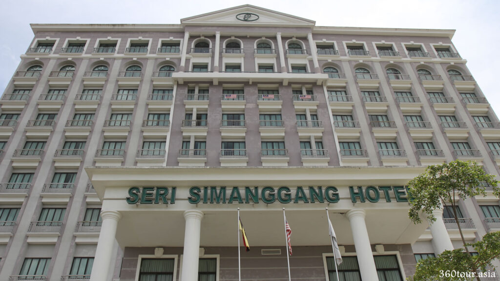 The Local Favorite Seri Simanggang Hotel. 