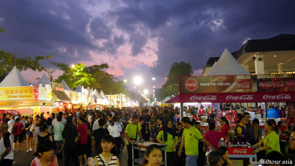 Sun setting down in the evening of Kuching Fest