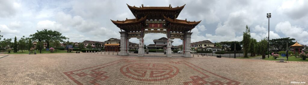 A Panoramic View of the Chinese Gateway with the Chinese Plaza