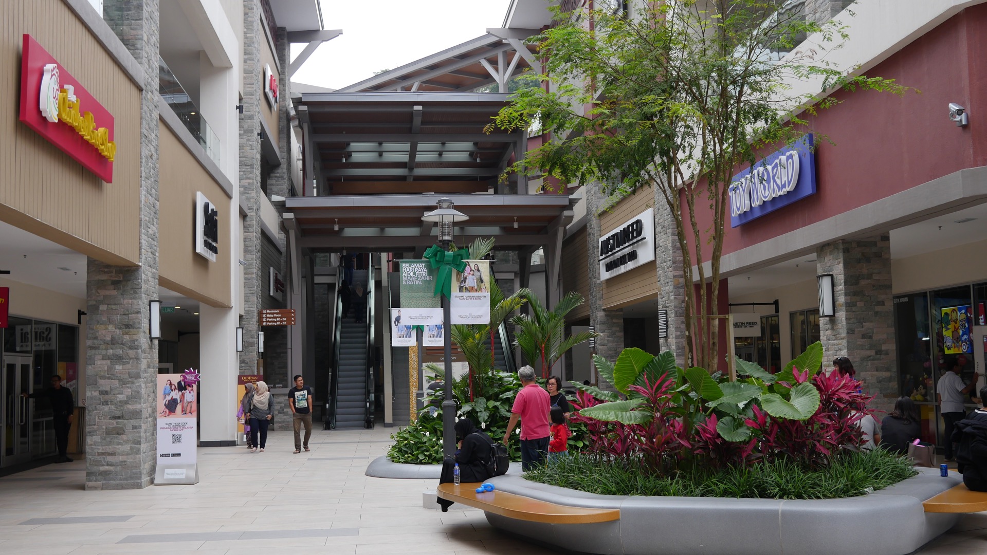 Genting Premium Outlet [Best Place to shop in Malaysia] 