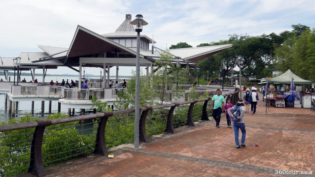 view of the Esplanade of Kampung Telaga Air 