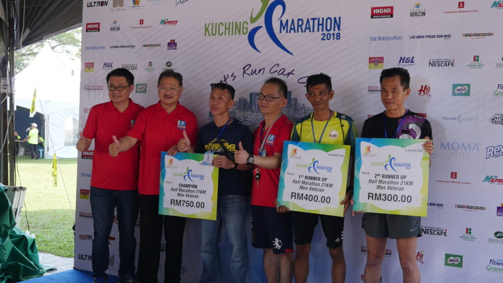 Winners of the 21KM half marathon men veteran