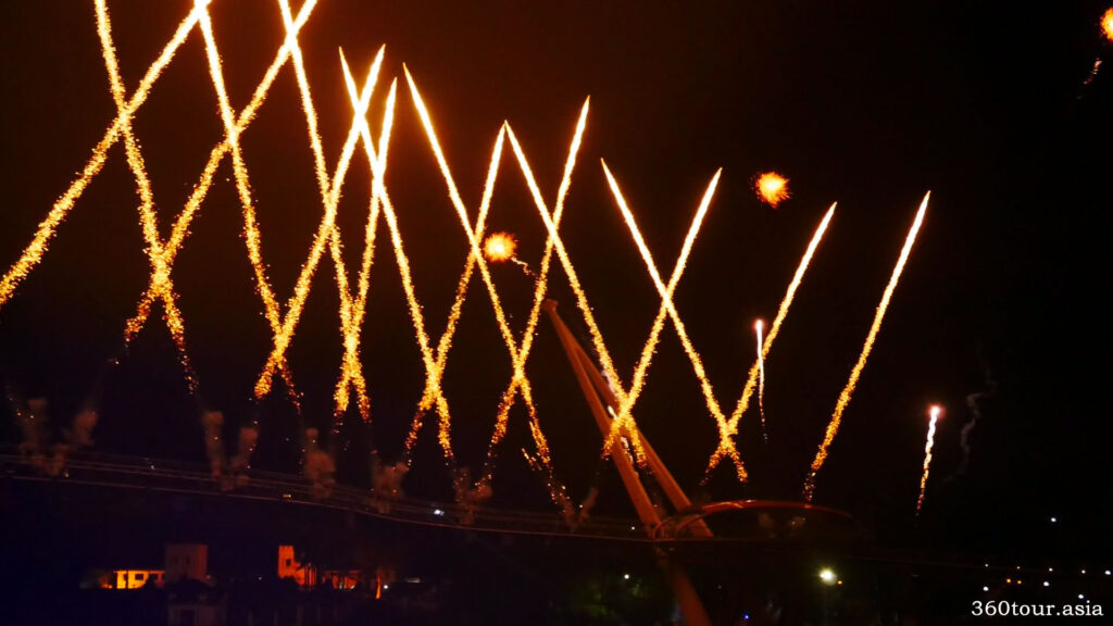 Fireworks at Darul Hana Bridge