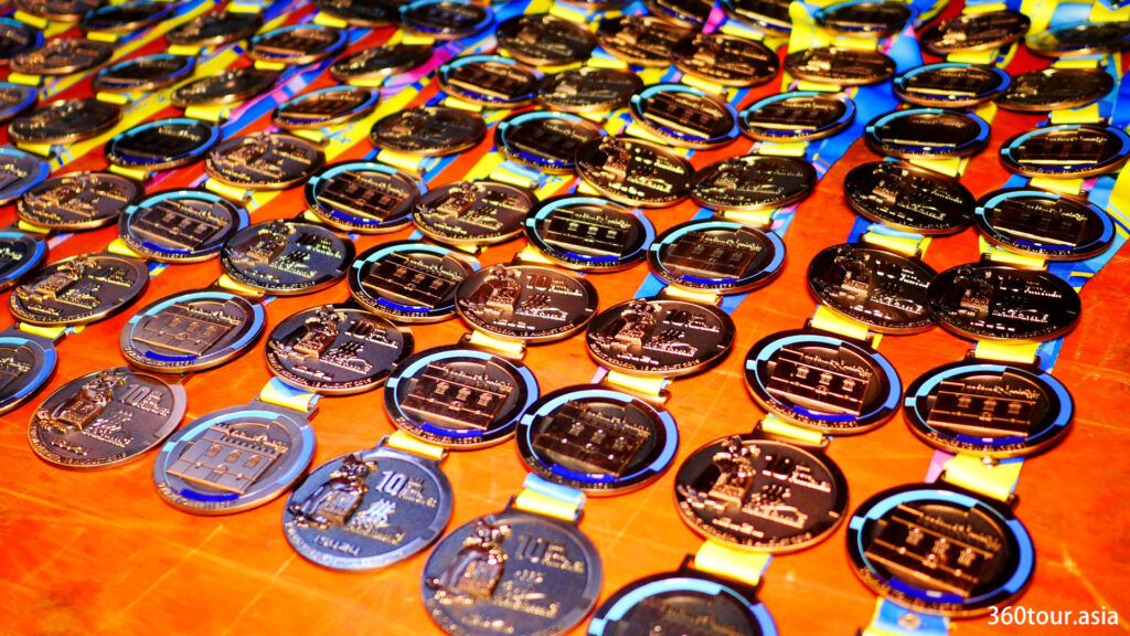 The finisher medals.
