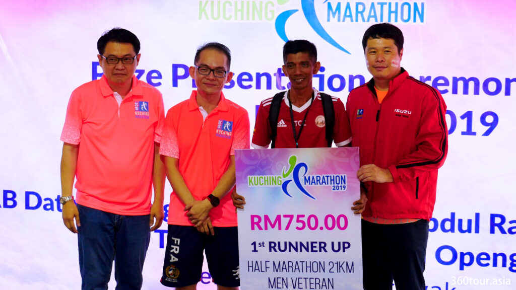 The Half Marathon 21KM Men Veteran 1st Runner Up.