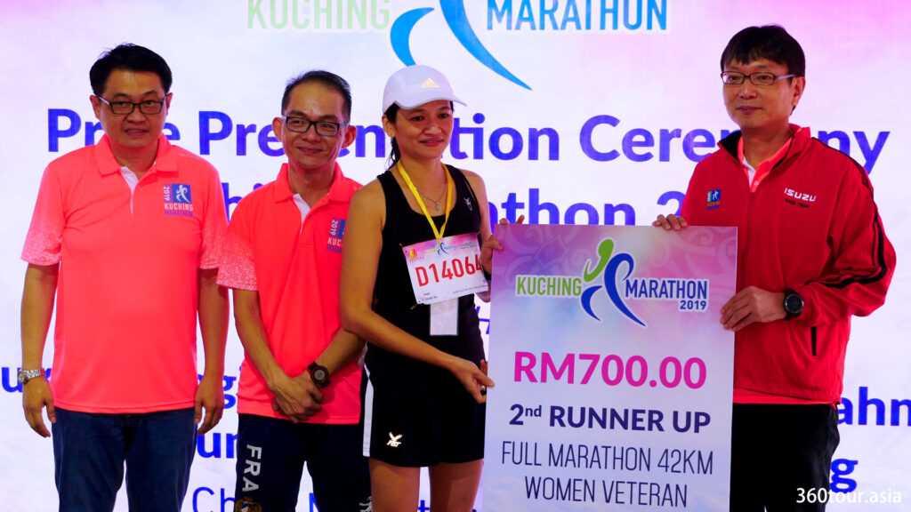 The Full Marathon 42KM Women Veteran 2nd Runner Up.