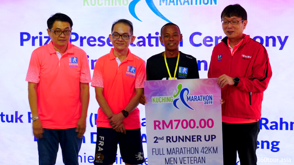 The Full Marathon 42KM Men Veteran 2nd Runner Up.