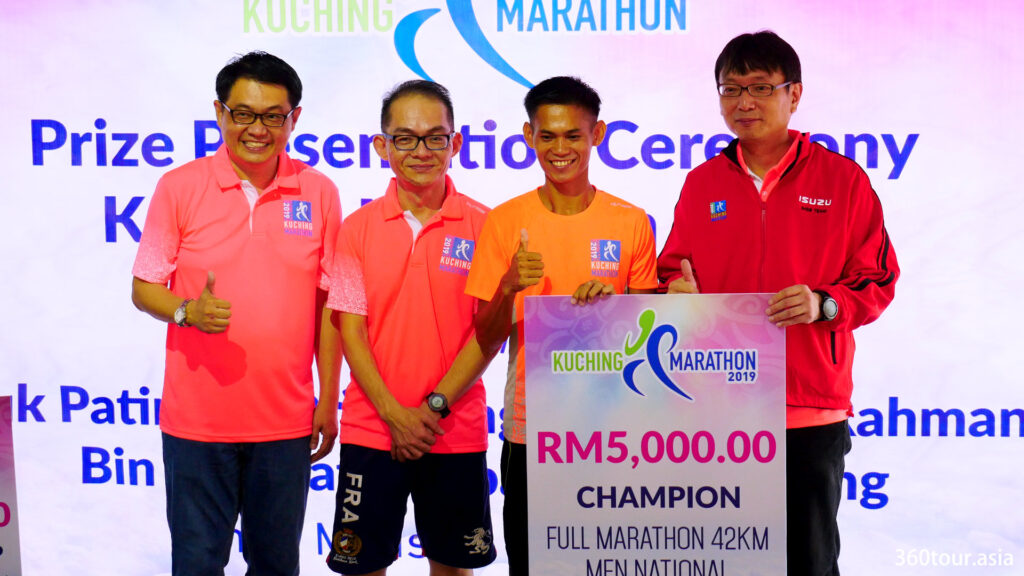 The Full Marathon 42KM Men National Champion.