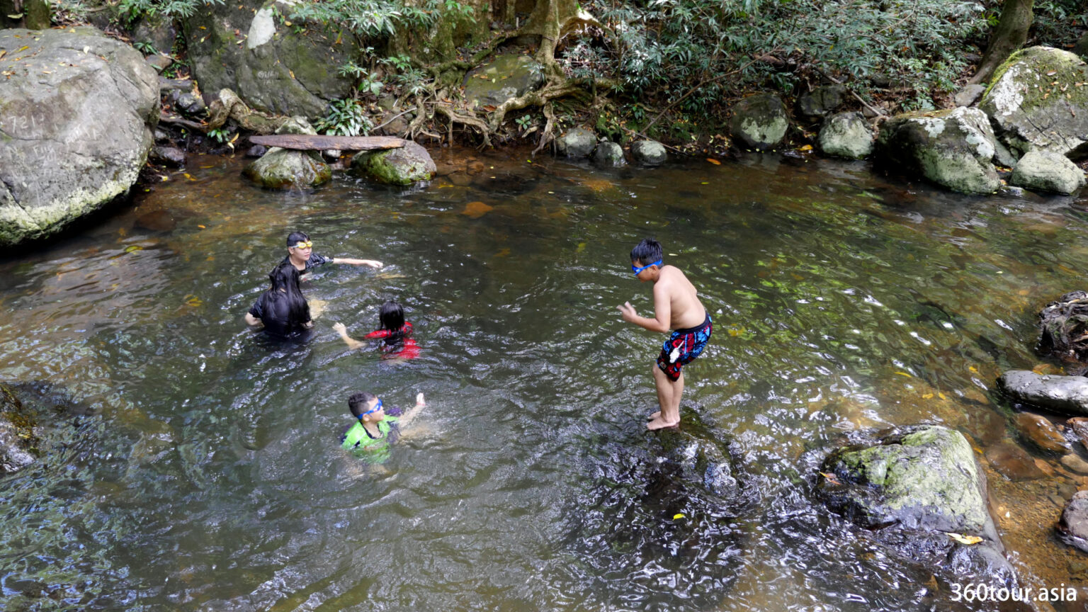 More than just waterfalls – Ranchan Recreation Park at Serian, Sarawak ...