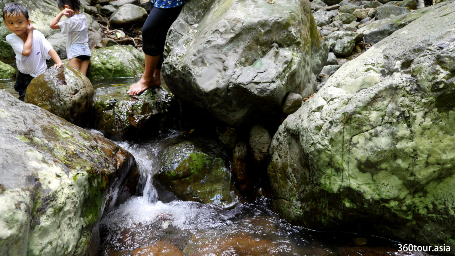 More than just waterfalls – Ranchan Recreation Park at Serian, Sarawak ...