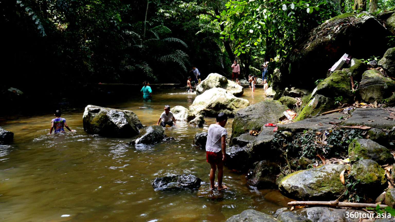 More than just waterfalls – Ranchan Recreation Park at Serian, Sarawak ...