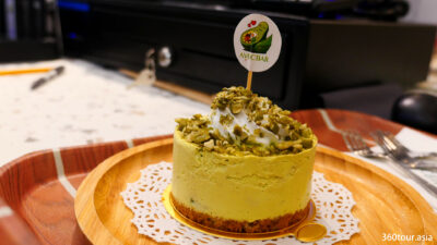 Avocado Moose Cake