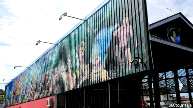 The longest wall mural in Miri City, the Miri Handicraft Center Mural