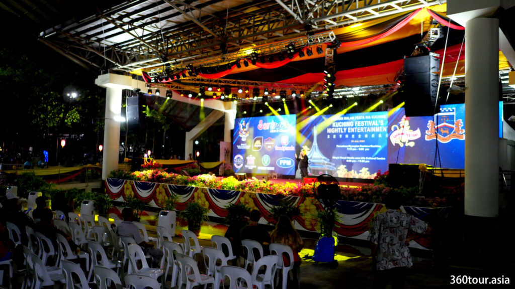 The kuching festival nightly entertainment stage.