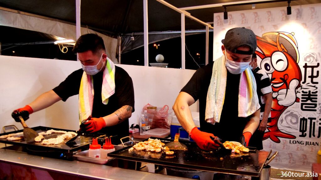Visitors can witness the chef preparing their food.