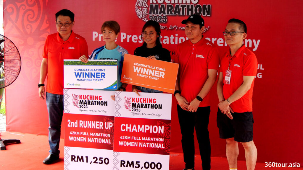 The Champion and 2nd Runner up of the 42KM Full Marathon Women National category.