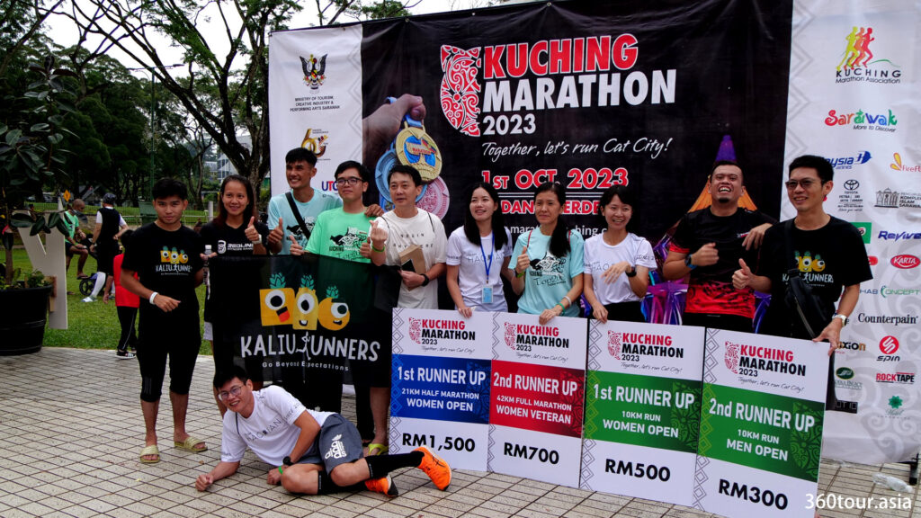 Group photo of the Kaliurunners team.